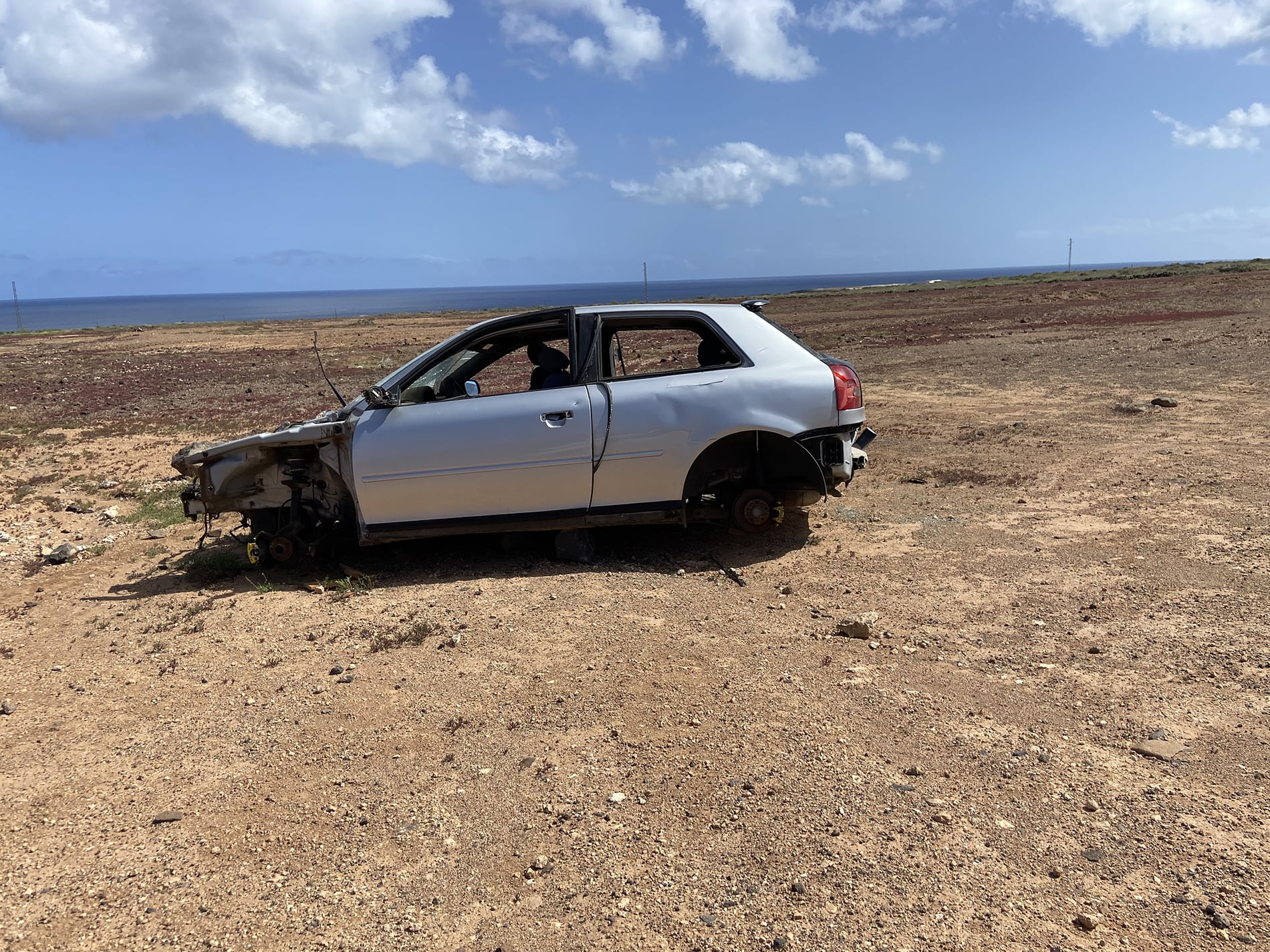 Coche abandonado